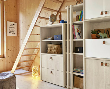 Kledingkast kinderkamer