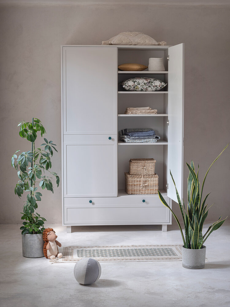 Vintage 2 deurs kast met lade cashmere