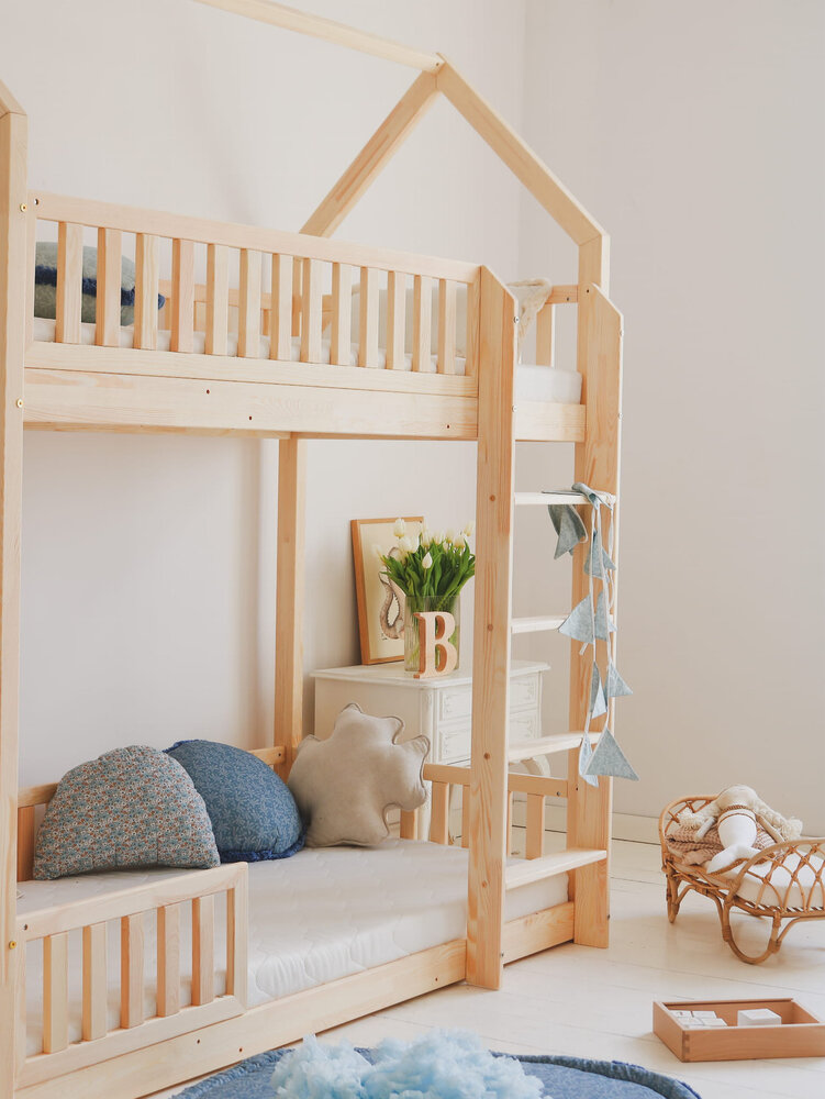 Bianco Montessori huis stapelbed 90x190 onbehandeld hout