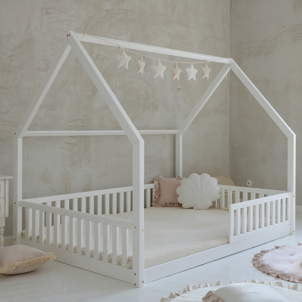 Bianco bed huis 140x200 hout 