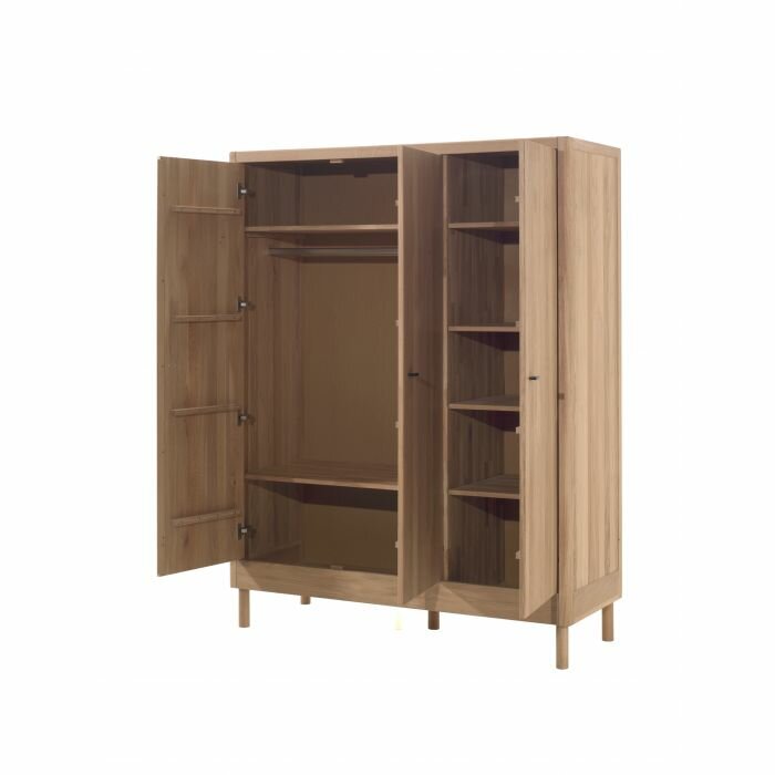 inhoud kast let op voorbeeld in eiken, u krijgt alles in wit.