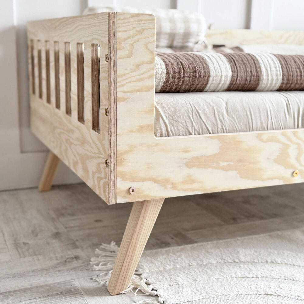 Verto bed links 90x200 onbehandeld plywood