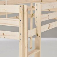 detail trap kan links of rechts