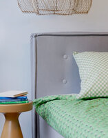 Stof op deze foto bed is de James steel