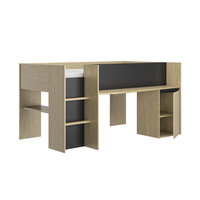 Trap links en bureau midden en kastje rechts