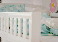 Detail bed in wit voorbeeld in wit