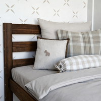 detail walnoot kleur 