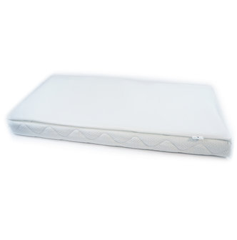 ABZ peutermatras Witte panter 70x140 HR 30 + Airgosafe topper 