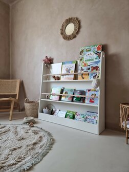 Bookworm open boekenkast roze