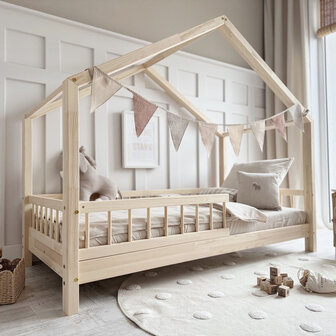 Basic Bello montessorri huis bed 80x160 onbehandeld hout