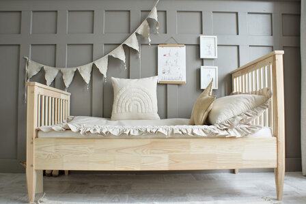 Boho classic bed 90x190 ronde spijl onbehandeld hout