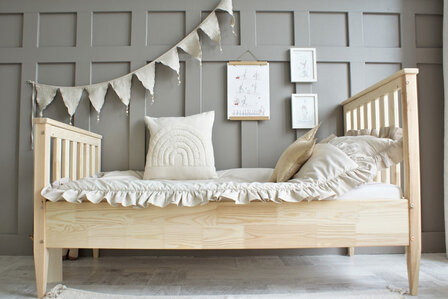 Boho classic bed 90x190 platte spijl onbehandeld hout