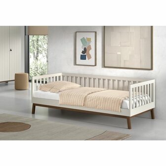 Sezane bedbank 90x200 clay walnoot