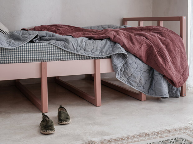 met bodem / matras optie 90x200