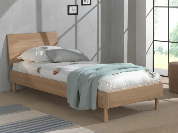 Forrest bed 90x200 eiken hoofdbord