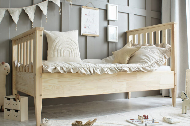 Boho classic bed 90x190 platte spijl onbehandeld hout