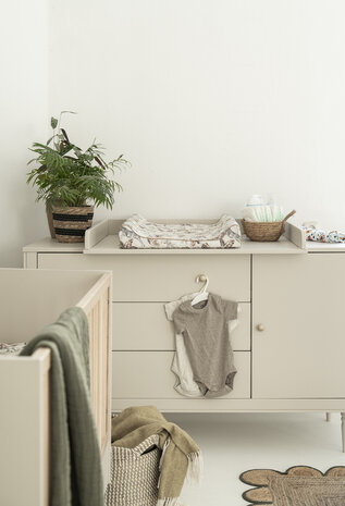 Petite commode 3 laden 1 deur