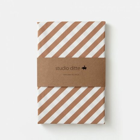 Hoeslaken karamel streep 140x200