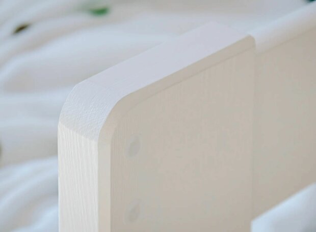 voorbeeld in wit afwerking kindervriendelijke lak