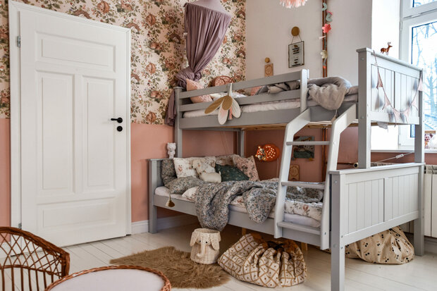 deelbaar tot 2 enkele bedden 90x200 en 120x200