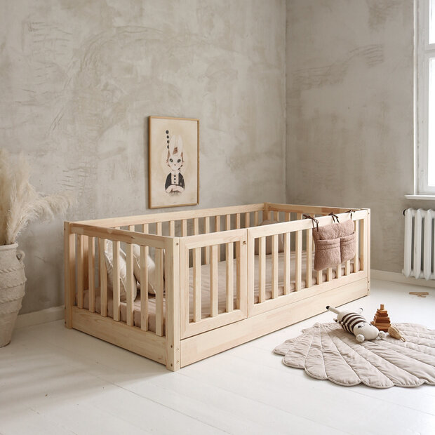Bambi montessorri bed 100x200 met deur platte spijl onbehandeld hout