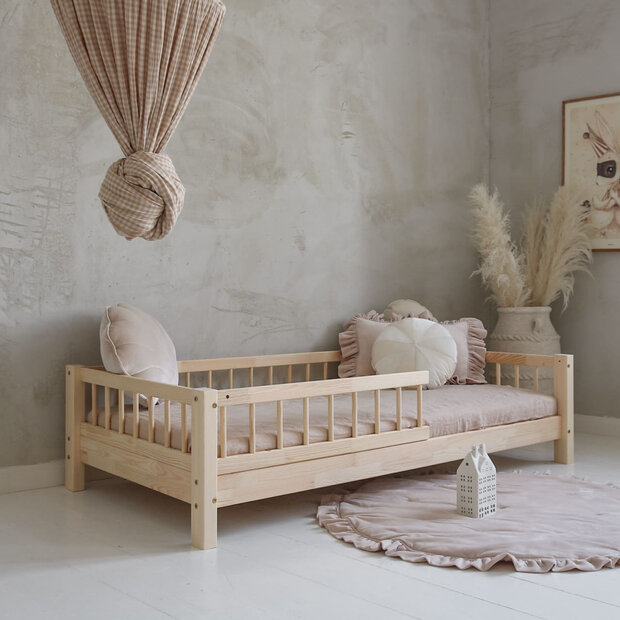Basic Bello montessorri bed 80x160 onbehandeld hout