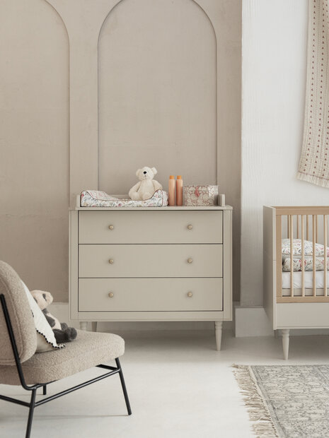 Petite commode 3 laden