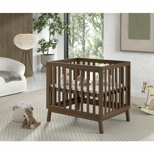 Sezane babybox 95x75 walnoot